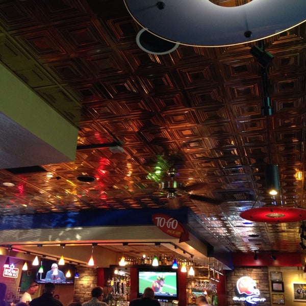 red robin clovis