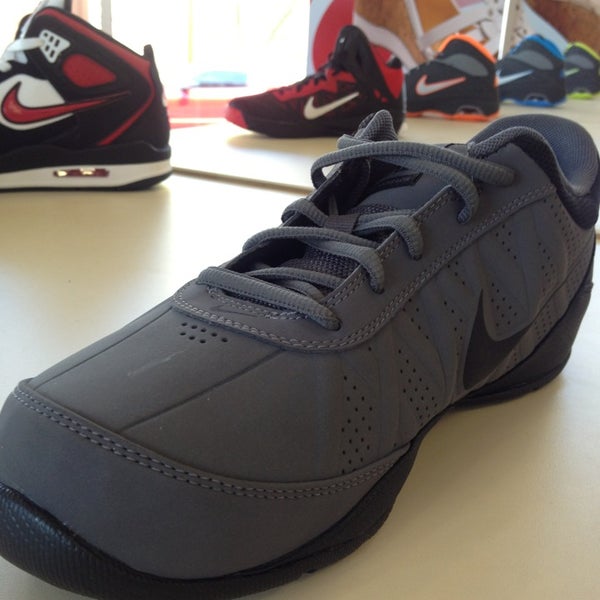 Photos At Famous Footwear Shoe Photo Taken At Famous Footwear By Scott A On 3 28 2018