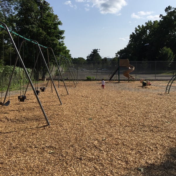 Linden Park 155 N Main St