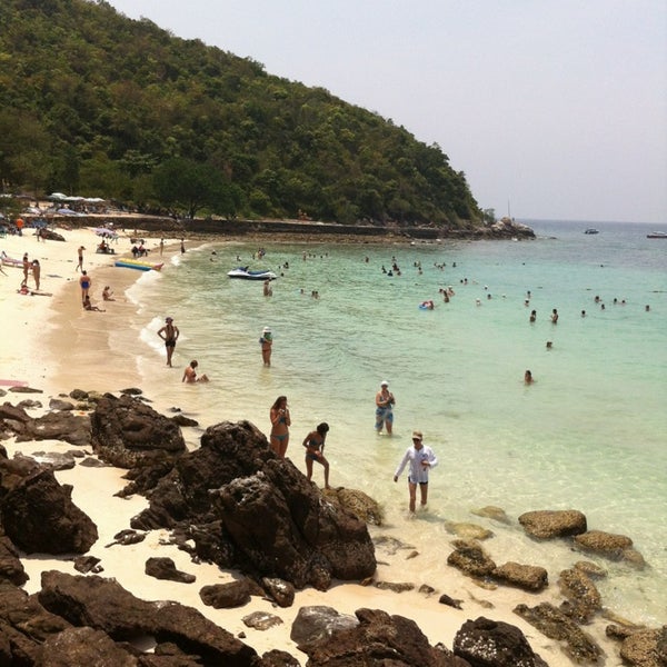 Tawaen Beach