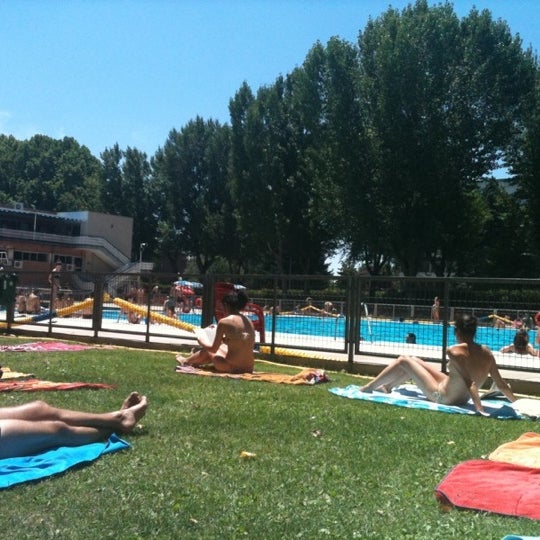 Piscina de Verano de la UCM (Ahora cerrado) Ciudad Universitaria