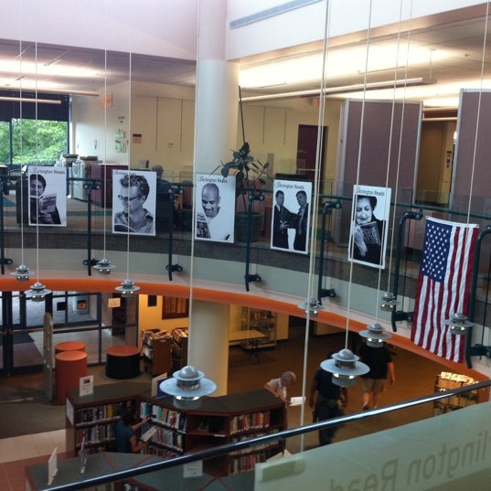 Arlington Central Library - Biblioteca en Arlington