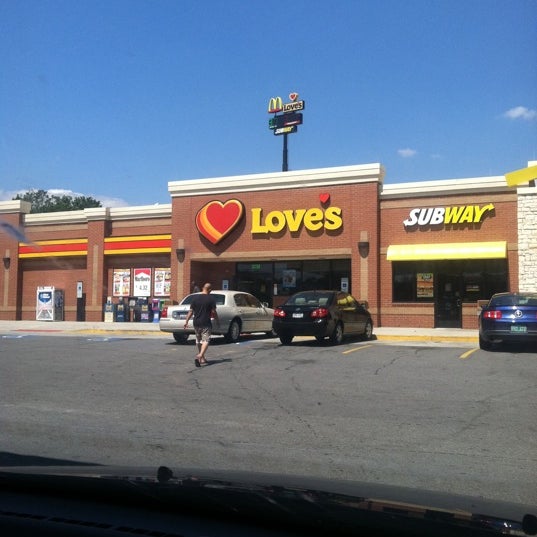 loves gas station