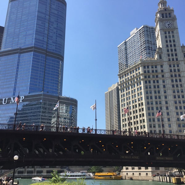 Chicago's First Lady Dock The Loop 4 tips