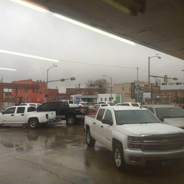 Johnnies Grill 11 tips from 206 visitors