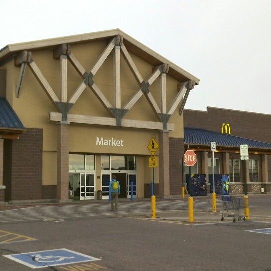 Walmart Supercenter 10900 E Briarwood Ave