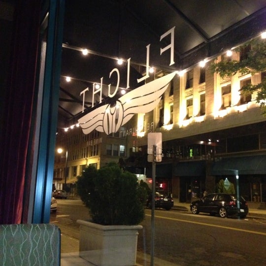 Flight Restaurant and Wine Bar Downtown Memphis 53 tips from 2322