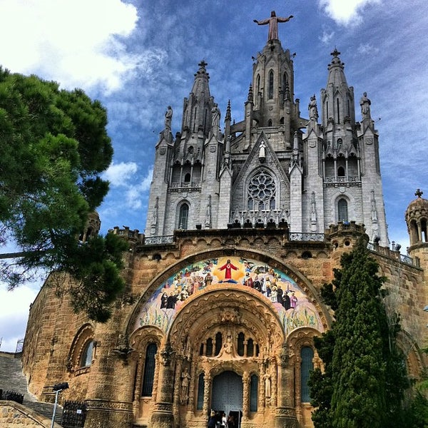 Where's Good? Holiday and vacation recommendations for Barcelona, Spain. What's good to see, when's good to go and how's best to get there.