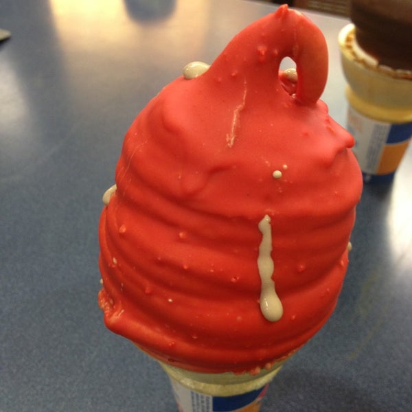 Dairy Queen Ice Cream Shop