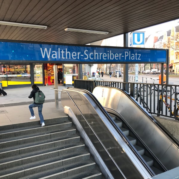 U WaltherSchreiberPlatz UBahnhof in Friedenau