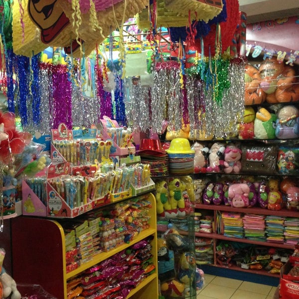 Hannahs Cake Decors &amp; Party Needs Toy / Game Store in