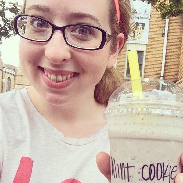 Tremont Scoops Ice Cream Shop in Tremont