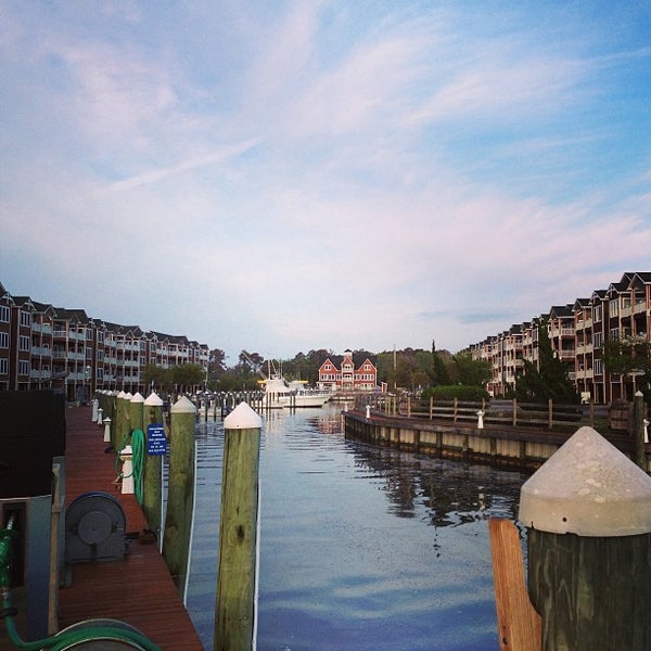 Stripers Bar and Grille 7 tips from 315 visitors