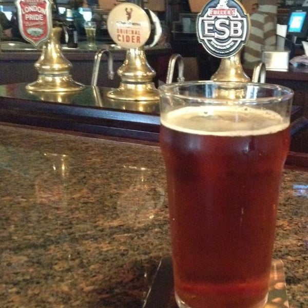 Royal Oak Pub in Ottawa