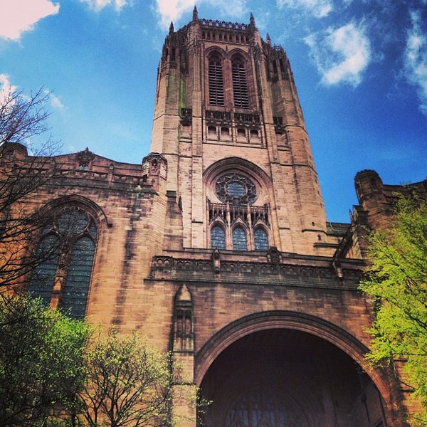 Where's Good? Holiday and vacation recommendations for Liverpool, United Kingdom. What's good to see, when's good to go and how's best to get there.
