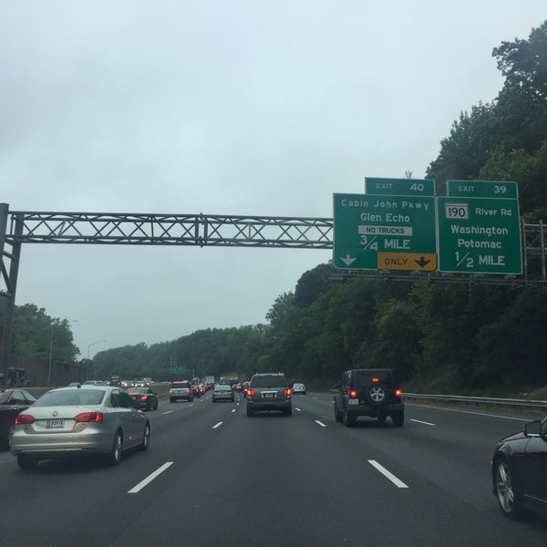 Exit 39 MD 190 (River Road) / Potomac, Washington Intersection