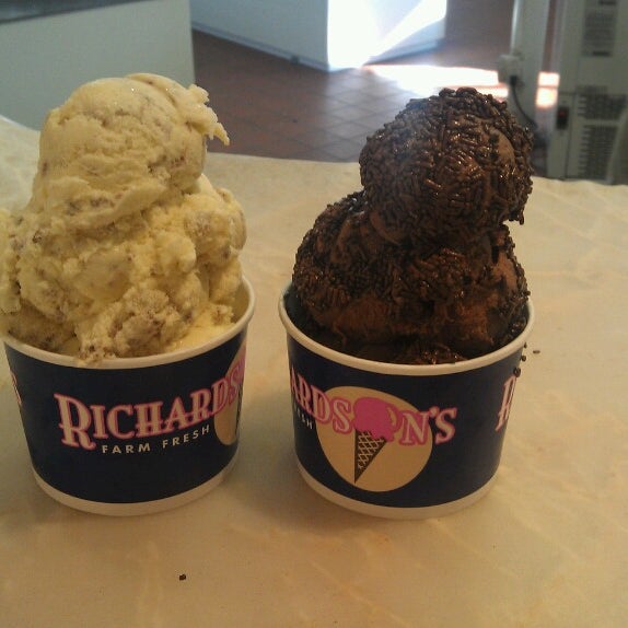 Richardson's Ice Cream Ice Cream Shop