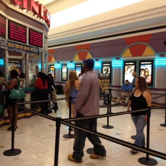 Photos at Regal Cinemas MacArthur Center 18 Downtown Norfolk 10