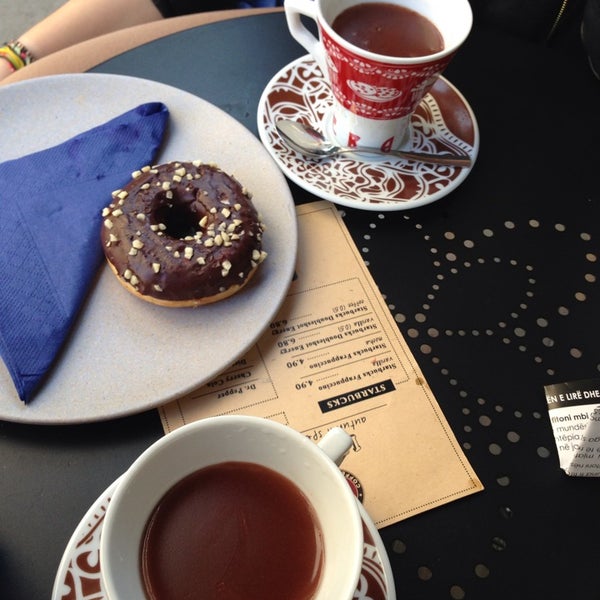 Lulu's Coffee and Wine 10 tips from 1131 visitors