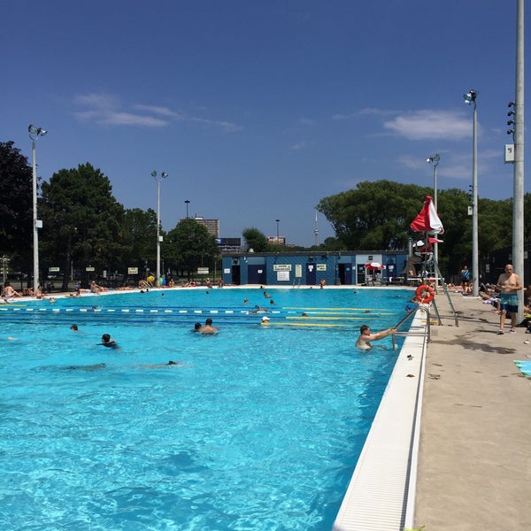 sunnyside park pool