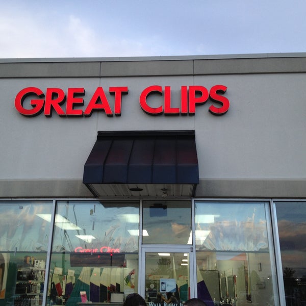 Great Clips Salon /