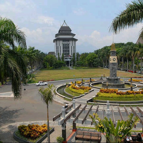  Universitas  Brawijaya  University in Malang 