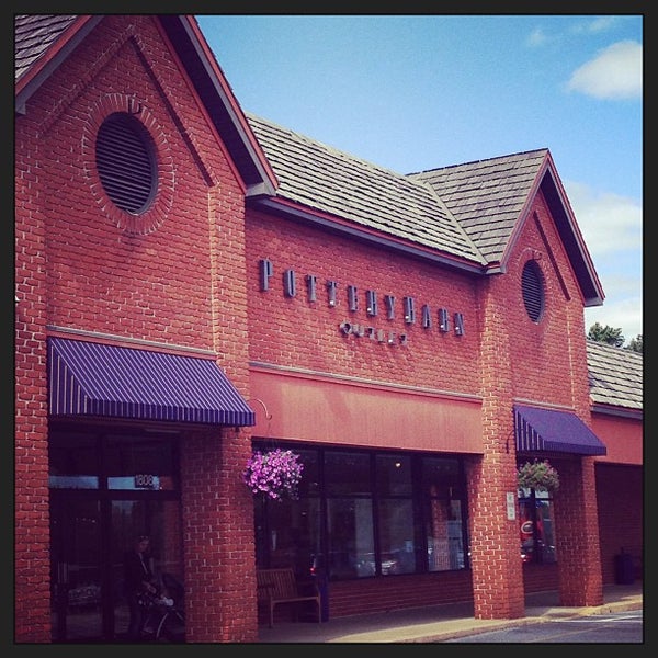 Pottery Barn Outlet - Furniture / Home Store in Lancaster