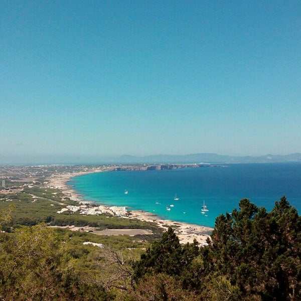 Where's Good? Holiday and vacation recommendations for Formentera, Spain. What's good to see, when's good to go and how's best to get there.