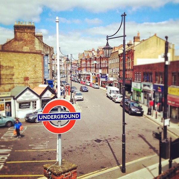 South Woodford London Underground Station 5 tips from 659 visitors