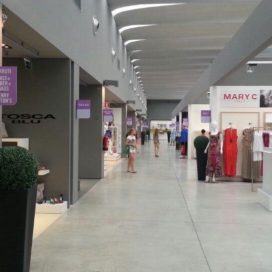 Photos at San Marino Factory Outlet (Now Closed) - 27 tips Photos at San Marino Factory Outlet (Now Closed) - 27 tips