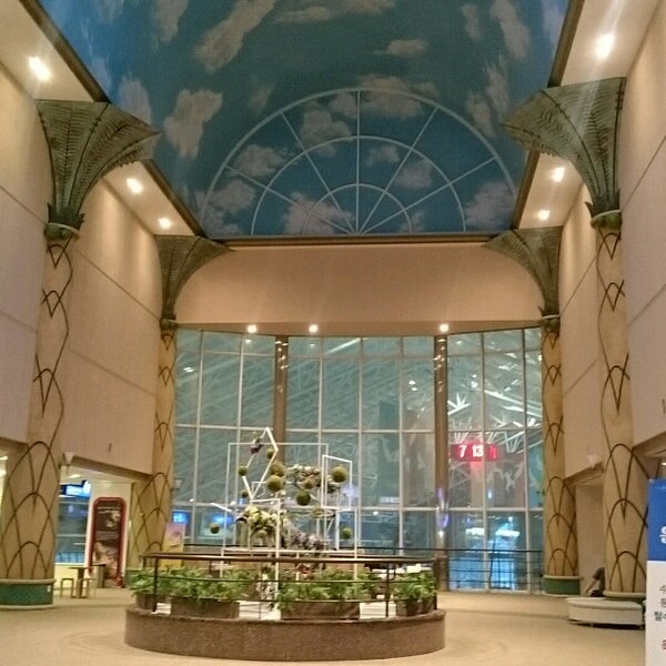 https://foursquare.com/v/%EC%95%8C%ED%8E%9C%EC%8B%9C%EC%95%84-%EC%98%A4%EC%85%98-700--alpensia-ocean-700/4c427eaeaf052d7fd8267f79/photos Photos at 알펜시아 오션 700 / Alpensia Ocean 700