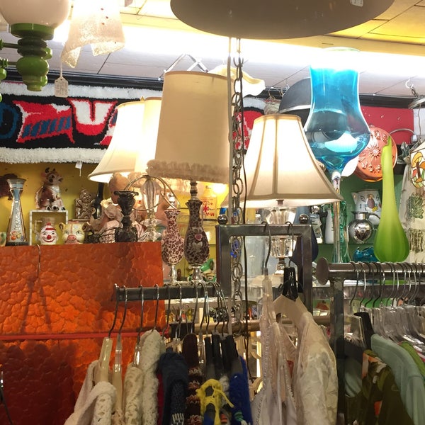 Room Service Vintage Furniture / Home Store in North Loop