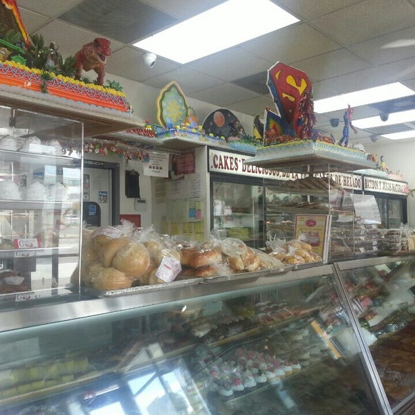 La Nueva Fe Bakery Hialeah, FL