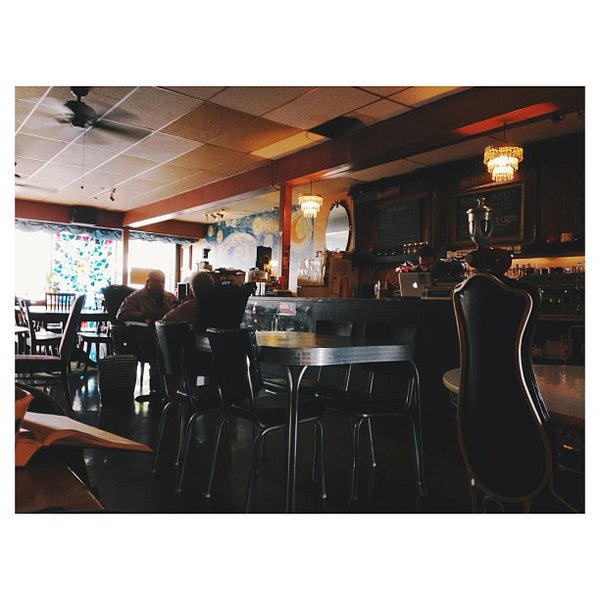 Van Gogh's Ear Cafe 73 tips from 1868 visitors