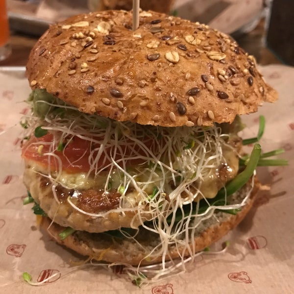 Bareburger Financial District 53 tips from 1754 visitors