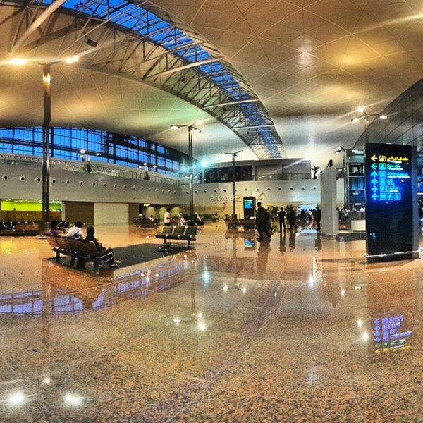 Brunei International Airport (BWN) - Brunei International Airport