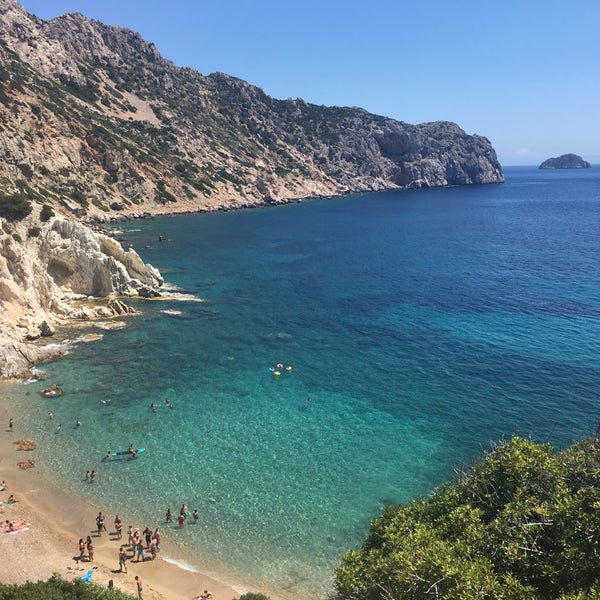 vroulidia-beach-in