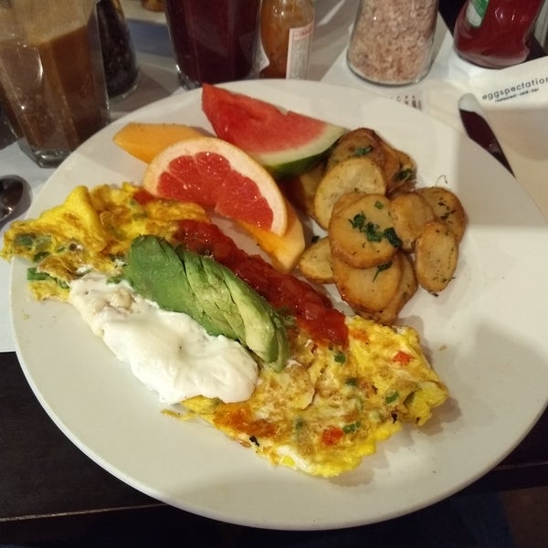 Eggspectation Bell Trinity Square Breakfast Spot