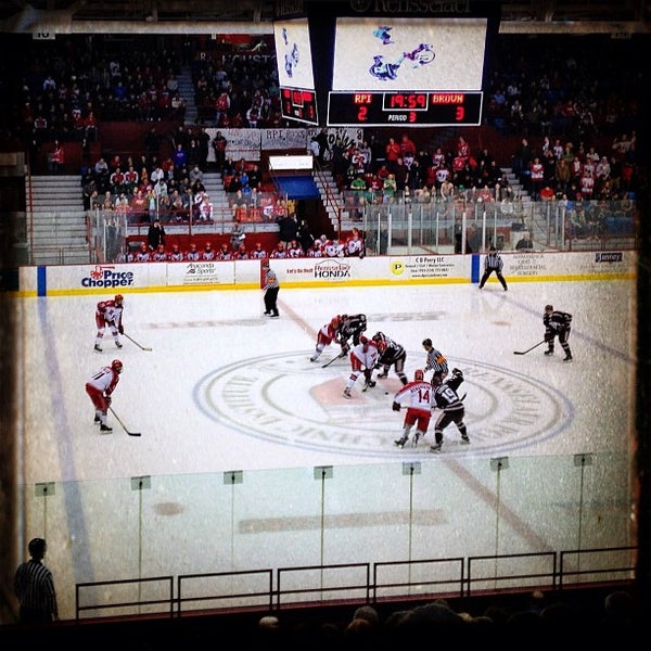 RPI Houston Field House - 1900 Peoples Ave