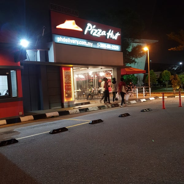 Pizza Hut Extreme Park - Pizza Place in Shah Alam