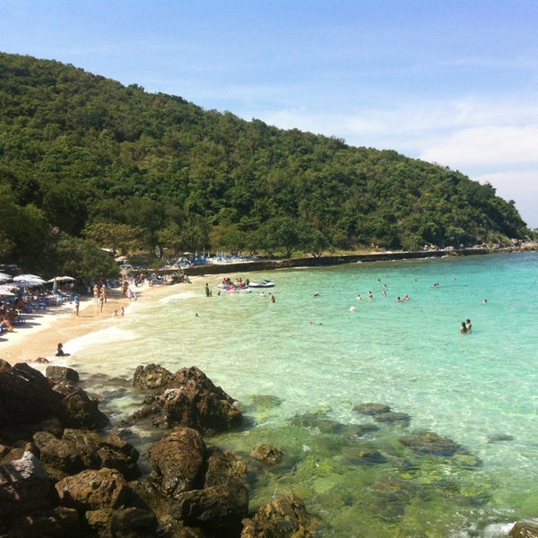 Tawaen Beach