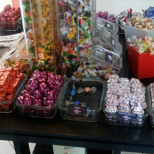 Fotos en Chocolates Costanzo Confitería