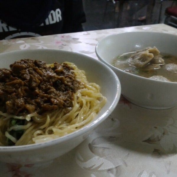 Photos At Sido Mampir Warung Mie Ayam Baso Bpk H Ngatimin 14 Tips