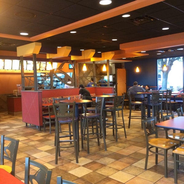 Taco Bell - Fast Food Restaurant in Houston