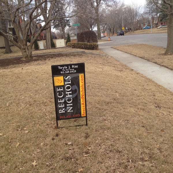 Photos At Reece Nichols Overland Park Ks Photo Taken At Reece Nichols By Zandra B On