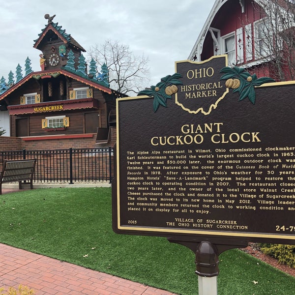 download the largest cuckoo clock in the world
