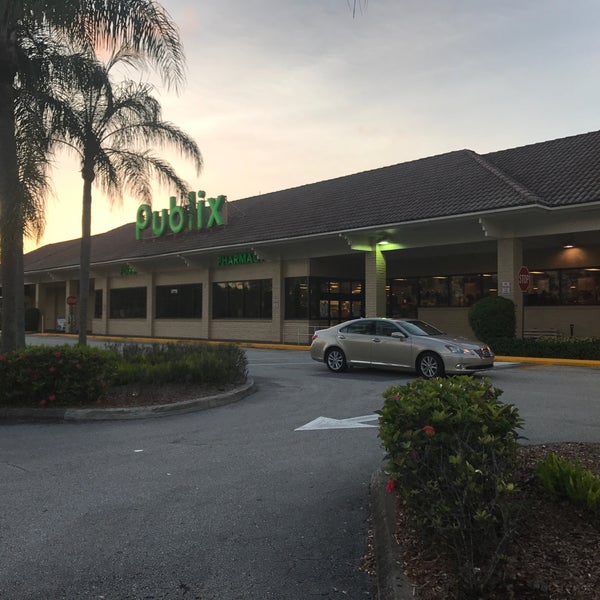Publix Grocery Store in Boynton Beach