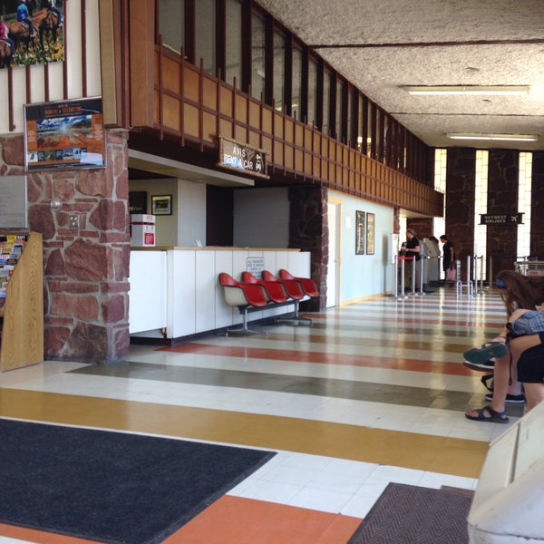 West Yellowstone Airport (WYS) 232 visitors