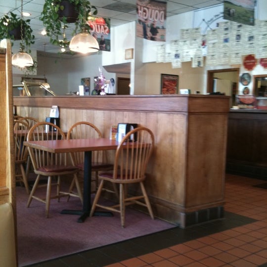 Round Table Place