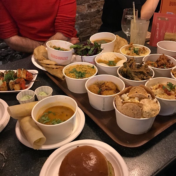 Where's Good? Holiday and vacation recommendations for Leeds, United Kingdom. What's good to see, when's good to go and how's best to get there.